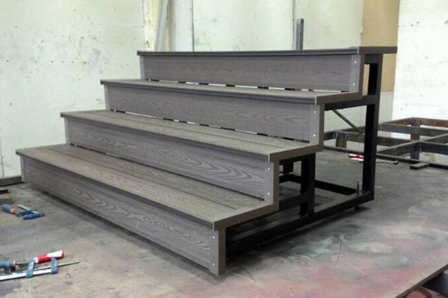 Подступёнок HOLZHOF с тиснением "Кольца дерева", 150*12*4000 мм, антрацит