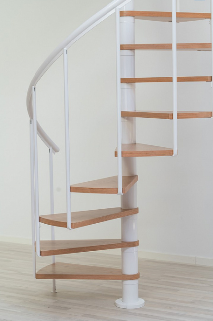 Винтовая лестница Montreal Classic d120 Винтовая лестница Montreal Classic d120