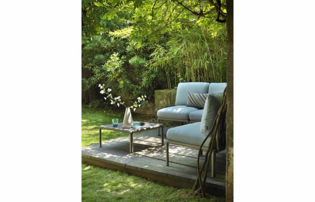 Столик пластиковый кофейный Komodo Tavolino тортора 700х700х325 мм Столик пластиковый кофейный Komodo Tavolino тортора 700х700х325 мм