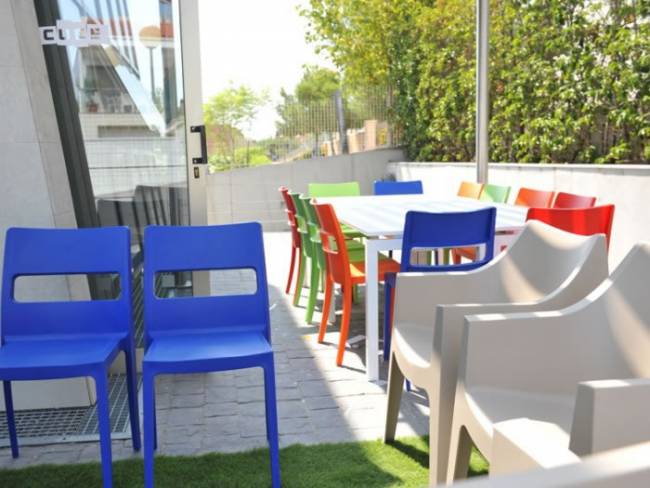 Стул пластиковый Sai синий 480х510х820 мм Стул пластиковый Sai синий 480х510х820 мм