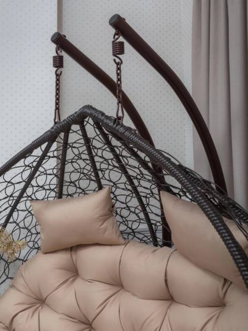 Подвесное двухместное кресло из искусственного ротанга "BUENO GRANDE", коричневый