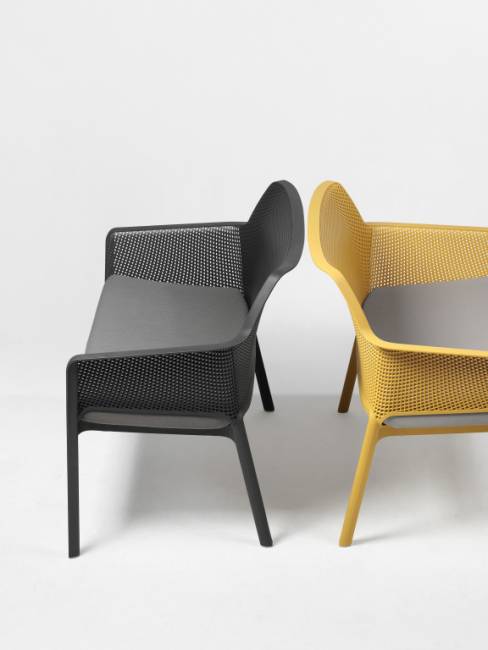 Диван пластиковый Net Bench антрацит 1160х700х860 мм Диван пластиковый Net Bench антрацит 1160х700х860 мм