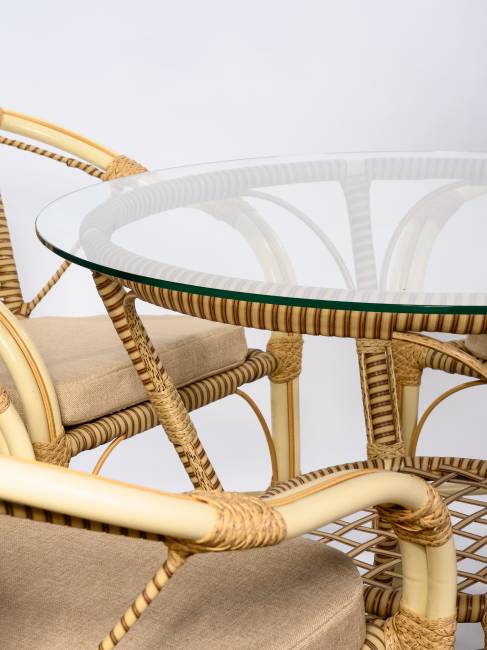 Стол Bali (Бали) из искусственного ротанга, слоновая кость