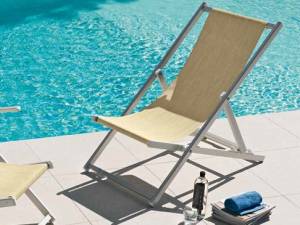 Кресло-шезлонг текстиленовое складное Sdraio серебристый, бежевый 590х1050х1090 мм Кресло-шезлонг текстиленовое складное Sdraio серебристый, бежевый 590х1050х1090 мм