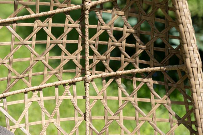 "Флоренция" подвесное кресло-кокон из искусственного ротанга, цвет соломенный с серой подушкой "Флоренция" подвесное кресло-кокон из искусственного ротанга, цвет соломенный с серой подушкой